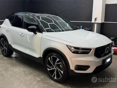 Occasion Volvo XC40 R-Design 190 ch (139 kW) 2018 Blanc SUV
