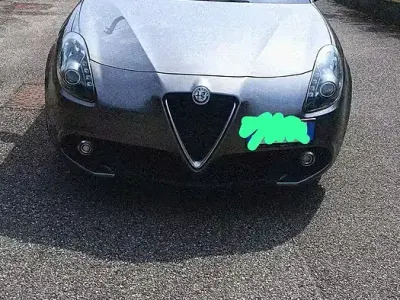 Usata Alfa Romeo Giulietta 109 CV (80 kW) 2016 Grigio Utilitaria