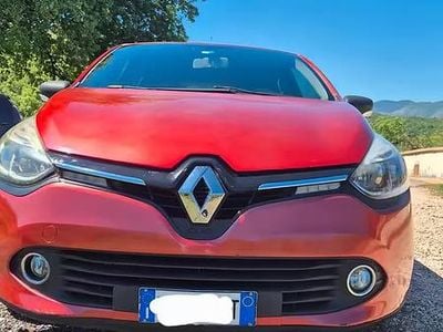 Usata Renault Clio IV Dynamique 90 CV (66 kW) 2012 Rosso Berlina