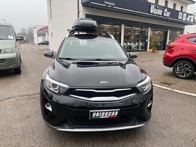 Usata Kia Stonic Style 100 CV (73 kW) 2019 Nero SUV