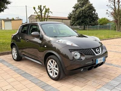 Usata Nissan Juke 110 CV (80 kW) 2013 Grigio SUV