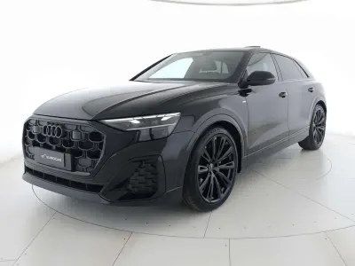 Nuova Audi Q8 Comfort 286 CV (210 kW) 2026 Nero mito metallizzato SUV