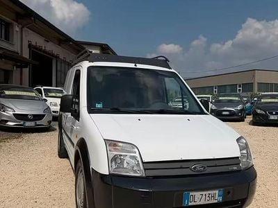 Usata Ford Transit Connect 110 CV (80 kW) 2007 Bianco Monovolume