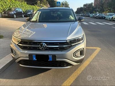 Usata VW T-Roc Style 150 CV (110 kW) 2022 Grigio SUV
