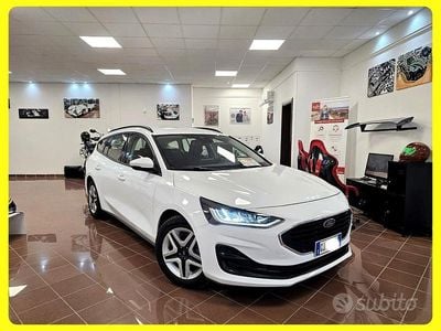 Usata Ford Focus Business Edition 120 CV (88 kW) 2022 Bianco Station wagon