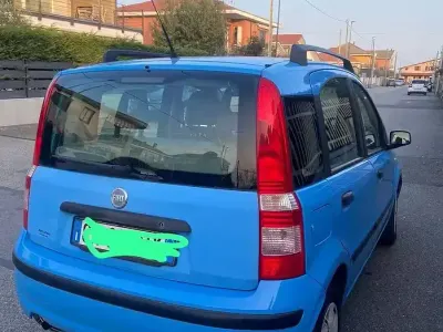 Usata Fiat Panda 60 CV (44 kW) 2004 Bluazzurro Utilitaria