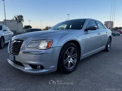Usata Lancia Thema Platinum 190 CV (139 kW) 2012 Grigio Berlina