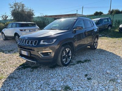 Usata Jeep Compass Limited 140 CV (102 kW) 2017 Grigio SUV