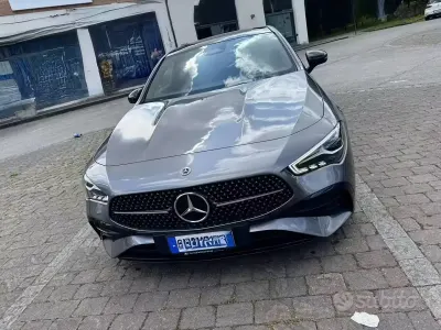 Usata Mercedes CLA200 AMG 122 CV (89 kW) 2024 Grigio Coupé