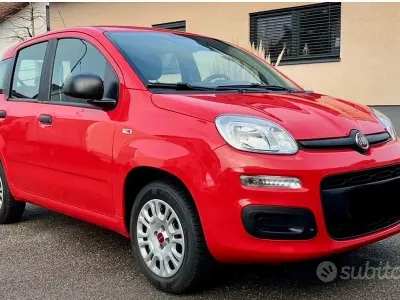 Usata Fiat Panda 69 CV (50 kW) 2021 Rosso Utilitaria