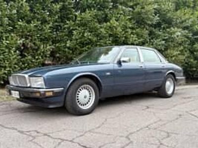 Usata Jaguar XJ40 R 251 CV (184 kW) 1989 Blu Berlina