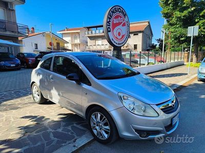 Argento Usata 2006 Opel Corsa Enjoy Utilitaria | 3499 € (Buon prezzo)
