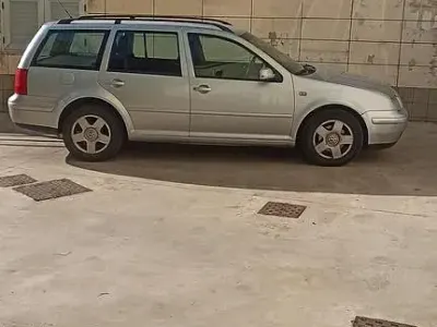 Usata VW Bora 105 CV (77 kW) 2001 Station wagon