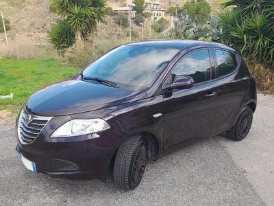 Usata Lancia Ypsilon 69 CV (50 kW) 2014 Utilitaria