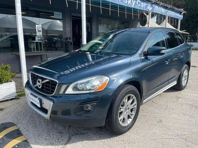 usata Volvo XC60 XC602.4d Momentum fwd 175cv auto