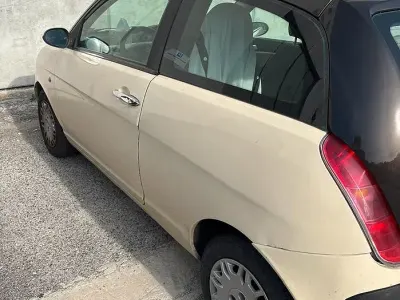 Usata Lancia Ypsilon 69 CV (50 kW) 2005 Utilitaria