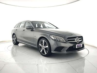 Usata Mercedes C300e Business 194 CV (142 kW) 2020 Grigio metallizzato Station wagon
