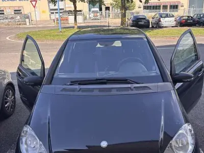 Usata Mercedes A160 Elegance 82 CV (60 kW) 2007 Monovolume
