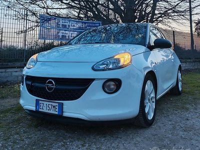 Usata Opel Adam Glam 87 CV (63 kW) 2015 Bianco Utilitaria