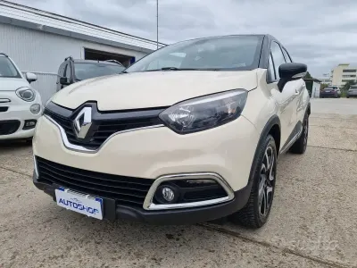 Gebraucht Renault Captur 90 PS (66 kW) 2014 Weiß SUV