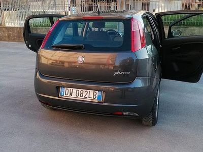 Usata Fiat Grande Punto 90 CV (66 kW) 2009 Utilitaria
