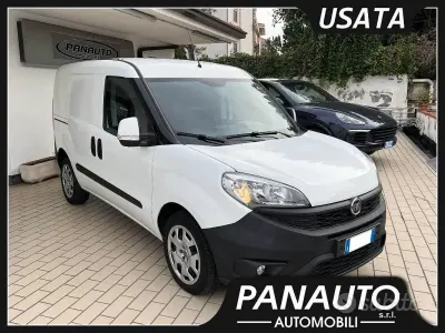 Usata Fiat Doblò 105 CV (77 kW) 2018 Bianco Monovolume