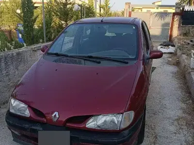 Usata Renault Scénic 98 CV (72 kW) 1999 Rosso Monovolume