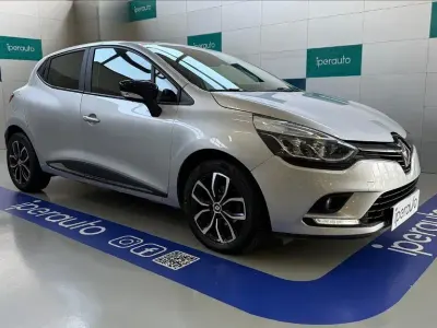 Usata Renault Clio Intens 90 CV (66 kW) 2020 Argento metallizzato
