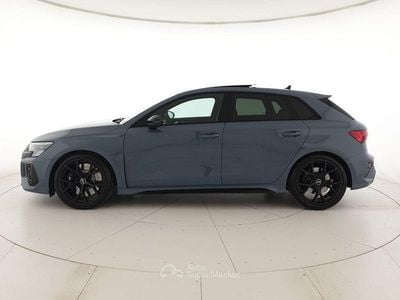 Usata Audi RS3 Ambiente 400 CV (294 kW) 2024 Grigio kemora metallizzato Berlina