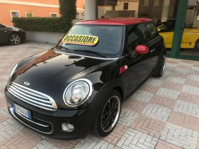 Usado Mini Cooper 90 HP (66 kW) 2014 Preto Citadino