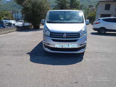 Usata Fiat Talento 145 CV (106 kW) 2017 Grigio Monovolume