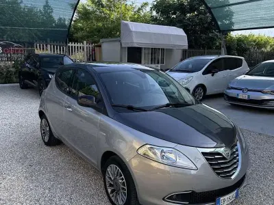Usata Lancia Ypsilon S 95 CV (69 kW) 2012 Other Utilitaria