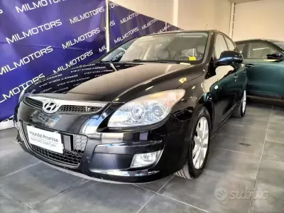 Usata Hyundai i30 90 CV (66 kW) 2010 Nero Berlina