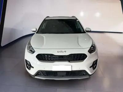 Usata Kia Niro 141 CV (103 kW) 2022 Bianco SUV