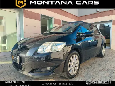Usata Toyota Auris 90 CV (66 kW) 2008 Nero Utilitaria