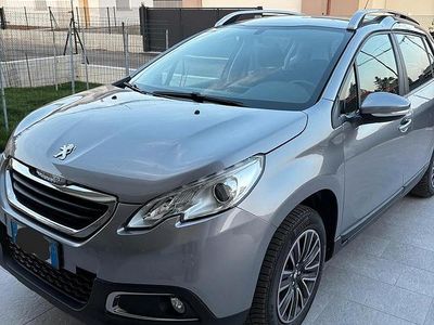 Usata Peugeot 2008 Active 92 CV (67 kW) 2016 Grigio SUV