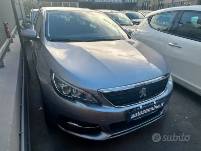 Usata Peugeot 308 Business-Line 131 CV (96 kW) 2020 Grigio Berlina