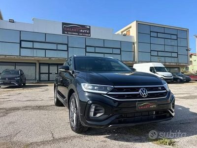 Nuova VW T-Roc R-line 150 CV (110 kW) 2025 Nero SUV