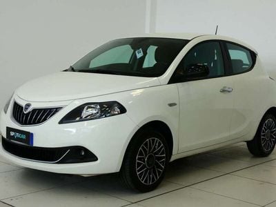 Usata Lancia Ypsilon S 69 CV (50 kW) 2024 Bianco Utilitaria