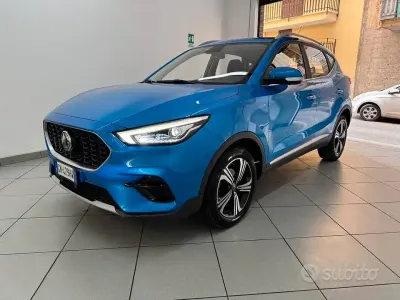 Usata MG ZS 106 CV (77 kW) 2023 Blu SUV