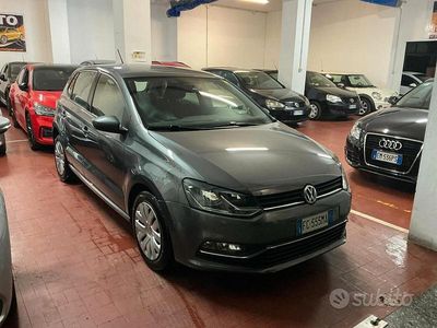 Usata VW Polo Comfortline 90 CV (66 kW) 2016 Grigio Berlina