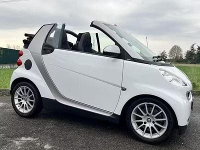 Usata Smart ForTwo Cabrio Passion 71 CV (52 kW) 2010 Bianco Cabrio