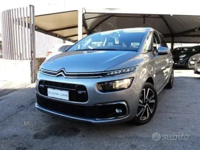 Begagnad Citroën C4 Picasso Shine 120 HK (88 kW) 2017 Silver Minibuss
