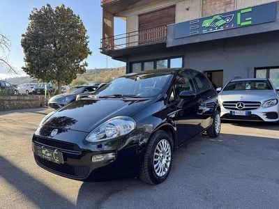 Usata Fiat Punto Pop 77 CV (56 kW) 2016 Nero Utilitaria