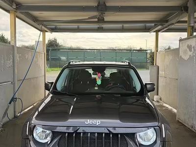 Occasion Jeep Renegade 105 PK (77 kW) 2017 Grijs SUV