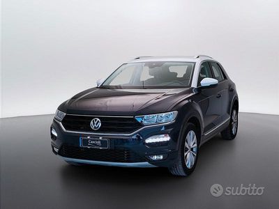 Usata VW T-Roc Style 115 CV (84 kW) 2019 Grigio SUV