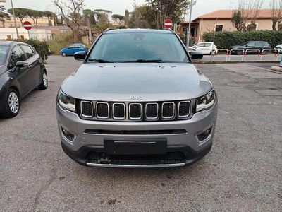 Usata Jeep Compass Limited 140 CV (102 kW) 2019 Argento SUV