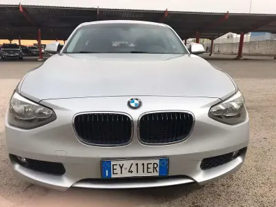 Usata BMW 118 143 CV (105 kW) 2015 Grigio Utilitaria
