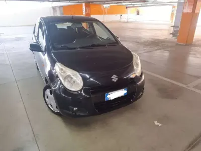 Usata Suzuki Alto 68 CV (50 kW) 2010 Nero Utilitaria