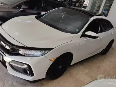 Usata Honda Civic Sport Plus 182 CV (133 kW) 2022 Bianco Berlina